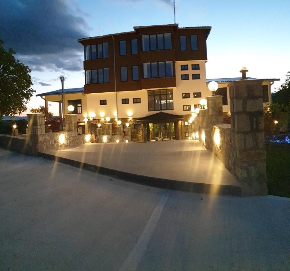 Zoo Misic Prenociste Hotel รานเย ภายนอก รูปภาพ